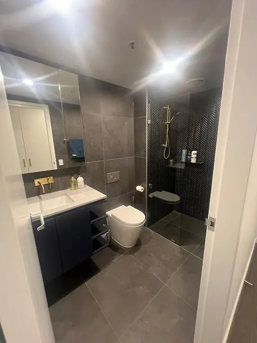 דירות קנברה Cbd - Pool - Sleeps 4 - Parking